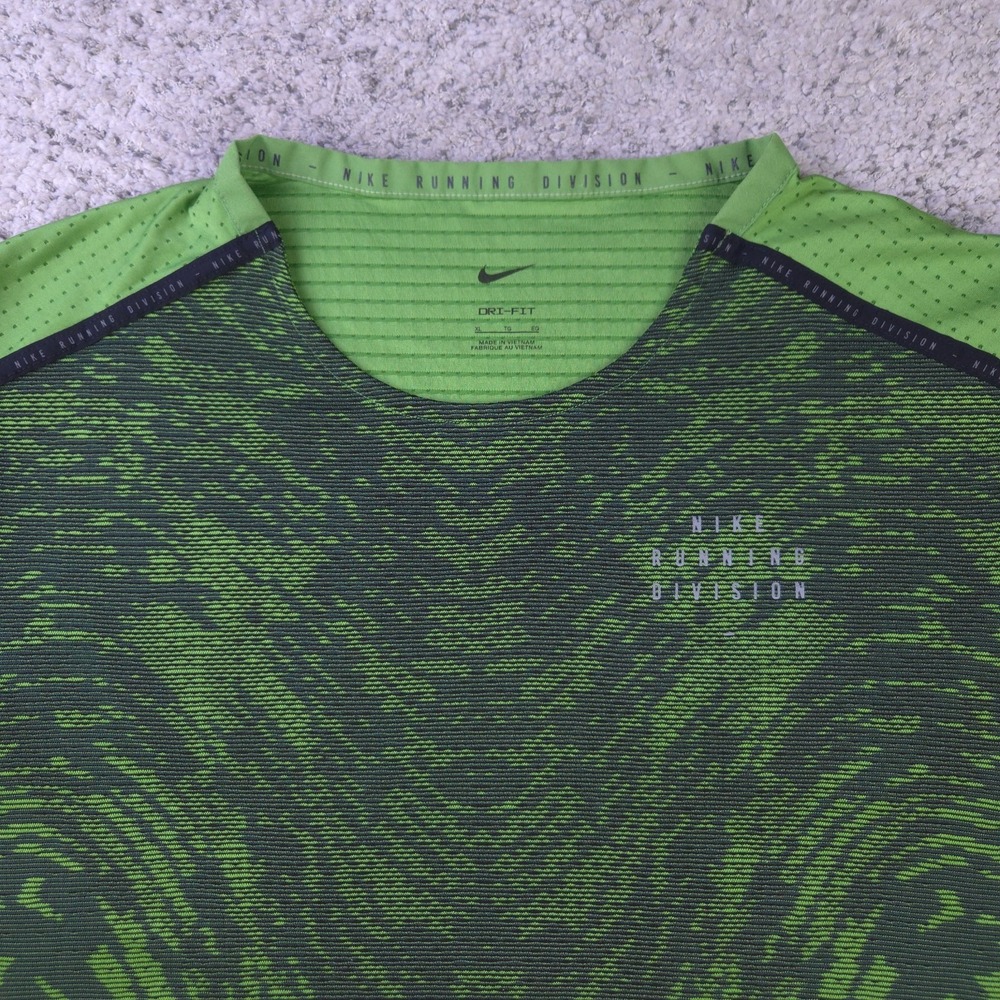 Nike Running Division Top Mens XL Run Shirt Green Reflective Crew Neck GUC - Picture 3 of 9